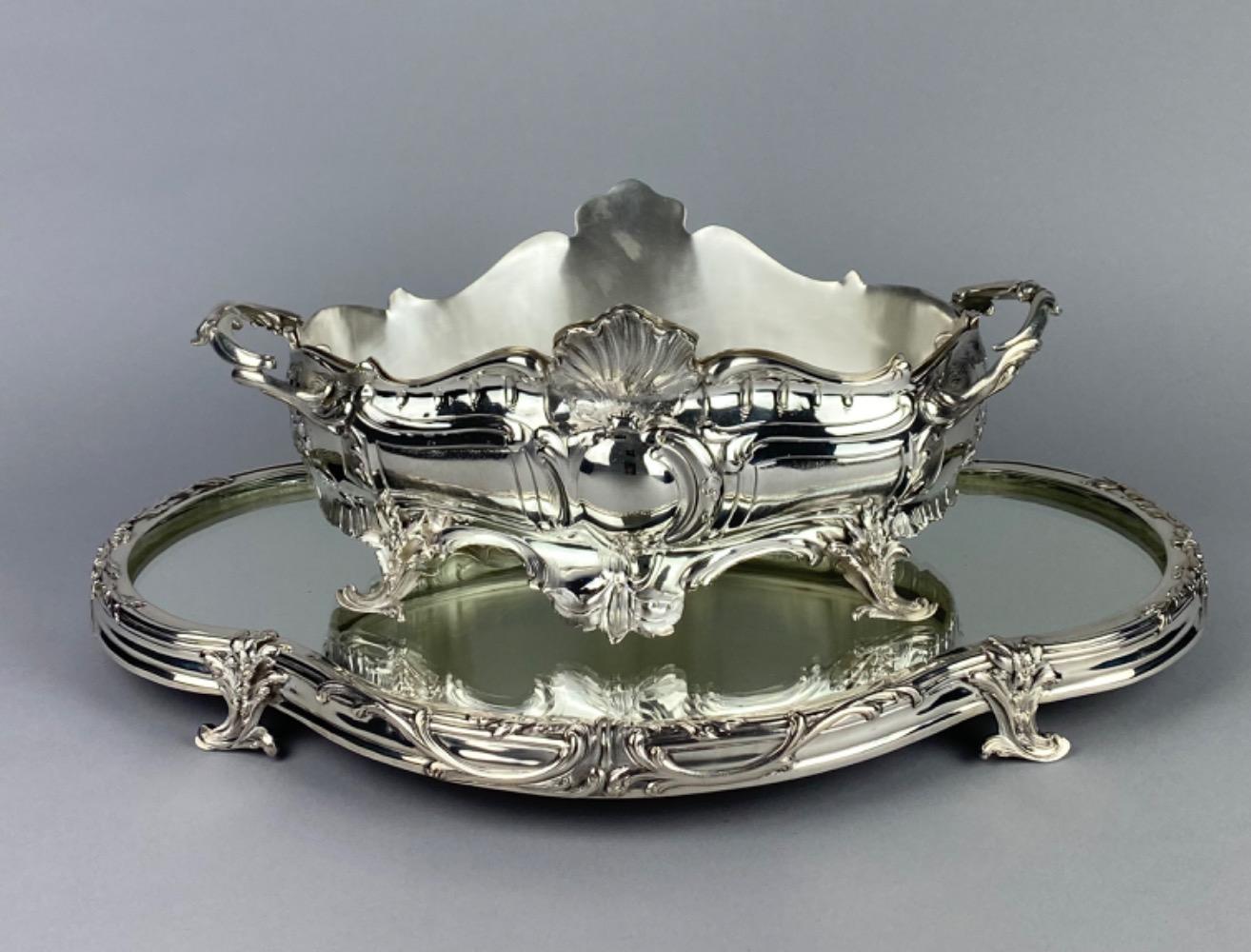 A silver centrepiece / jardinière by Delheid 