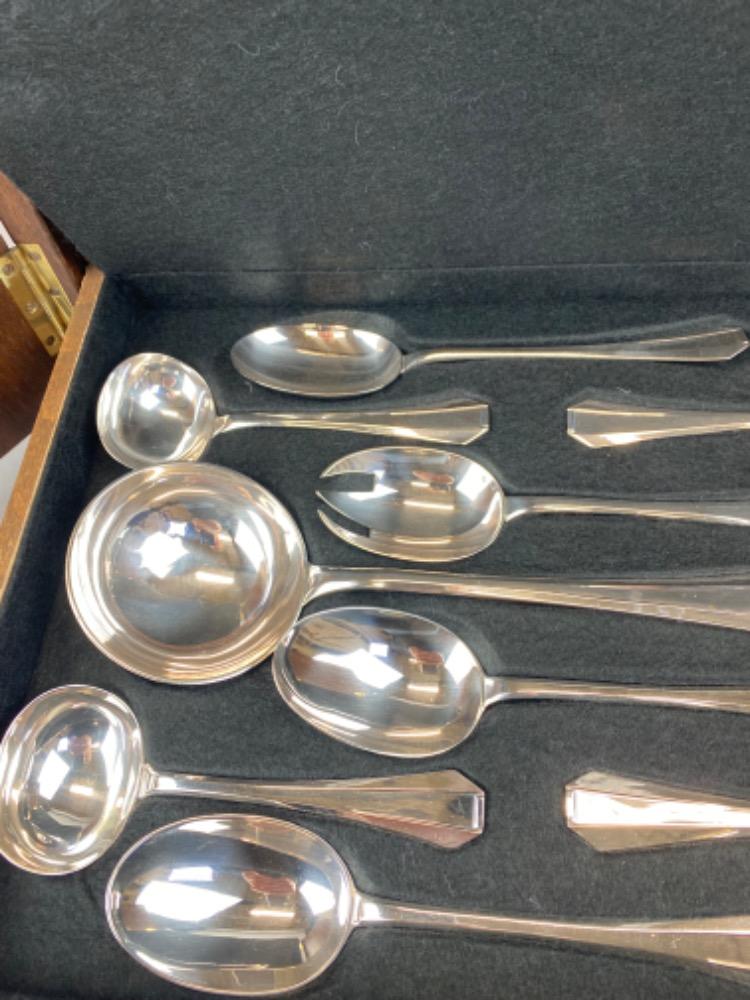 A superb Art Deco Cutlery Set For 12, Solid Silver, 222 Pieces, Complete In Its cabinet. By Delheid Frères Brussels, Model 