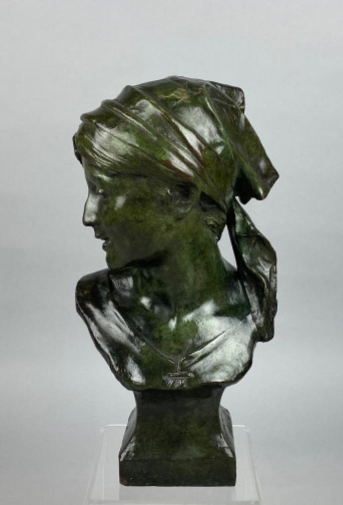 Bronze sculpture by Alphonse Van Beurden  