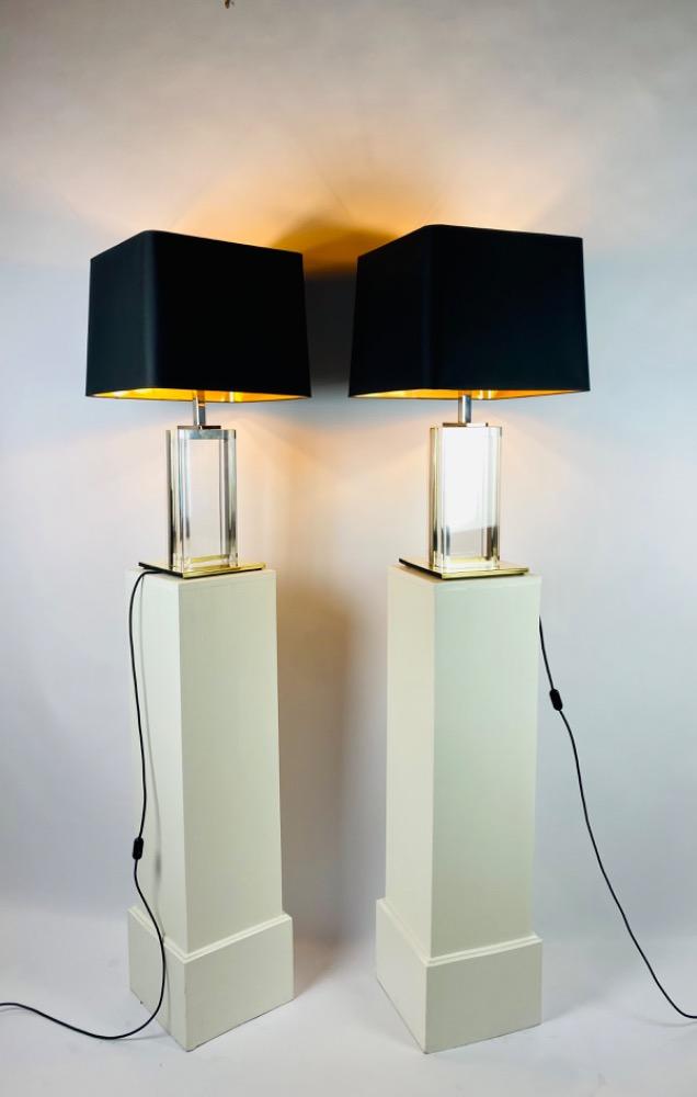 Pair large vintage table lamps. 